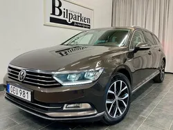 Mörkbrun Begagnad 2016 VW Passat GT Kombi | 159 900 kr (Marknadspris)