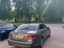 Grå Begagnad 2016 Mercedes E220 Sedan | 210 000 kr (Marknadspris)