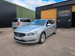 Silver Begagnad 2014 Volvo V60 Summum Kombi | 109 900 kr (Bra pris)