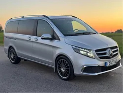 Silver Begagnad 2023 Mercedes V300 Exclusive Minibuss | 649 000 kr