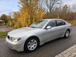 Grå Begagnad 2003 BMW 735 Sedan | 35 000 kr