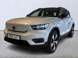 Silver Begagnad 2022 Volvo XC40 Pro SUV | 349 900 kr