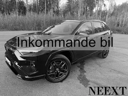 Begagnad 2024 Toyota RAV4 Hybrid Sport SUV | 504 900 kr (Marknadspris)