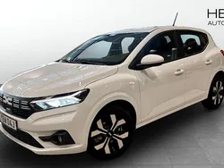 Vit (white) Ny 2025 Dacia Sandero Expression Halvkombi | 219 900 kr (Bra pris)