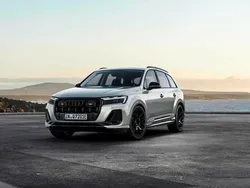 Ny 2025 Audi Q7 Comfort SUV | 906 000 kr