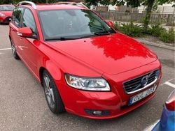 Röd Begagnad 2012 Volvo V50 Momentum Kombi | 42 000 kr (Marknadspris)