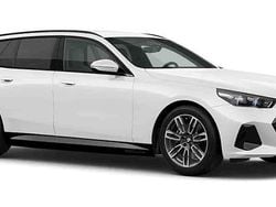 Vit Ny 2026 BMW i5 Kombi | 779 000 kr (Superpris)