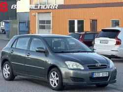 Grå Begagnad 2006 Toyota Corolla Halvkombi | 57 500 kr (Lite dyr)