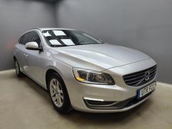 Silver Begagnad 2015 Volvo V60 Momentum Kombi | 84 900 kr (Marknadspris)