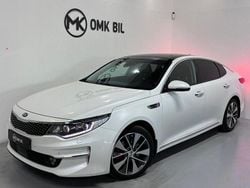 Vit Begagnad 2016 Kia Optima Launch Edition Sedan | 159 900 kr (Marknadspris)
