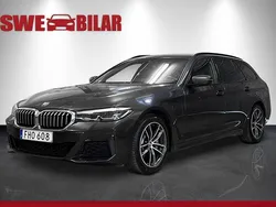 Grå Begagnad 2021 BMW 530e M Sport Kombi | 384 900 kr (Marknadspris)