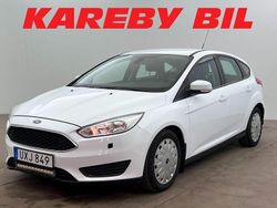 Vit Begagnad 2017 Ford Focus Trend Halvkombi | 87 900 kr (Marknadspris)