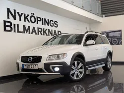 Vit Begagnad 2015 Volvo XC70 Standard SUV | 279 900 kr (Dyr)