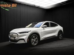Vit Begagnad 2021 Ford Mustang Mach-E SUV | 298 900 kr (Superpris)