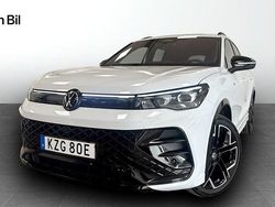 Vit Begagnad 2024 VW Tiguan R-line SUV | 479 900 kr (Dyr)