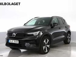 Svart Begagnad 2022 Volvo XC40 Core SUV | 324 800 kr