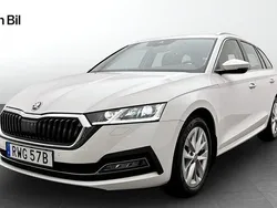 Vit Begagnad 2023 Skoda Octavia Style Kombi | 299 900 kr (Marknadspris)