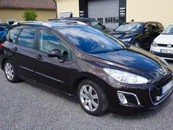 Mörkbrun Begagnad 2012 Peugeot 308 Kombi | 49 900 kr (Marknadspris)