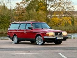Begagnad 1990 Volvo 240 Kombi | 84 000 kr