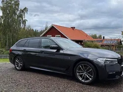 Grå Begagnad 2018 BMW 520 M Sport Kombi | 312 900 kr