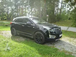 Svart Begagnad 2017 Cadillac XT5 SUV | 239 000 kr