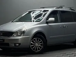 Silver Begagnad 2011 Kia Carnival Minibuss | 59 900 kr