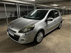 Silver Begagnad 2010 Renault Clio R.S. Halvkombi | 39 990 kr (Marknadspris)