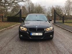 Begagnad 2012 BMW 320 Sedan | 82 500 kr (Superpris)