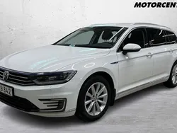 Vit Begagnad 2019 VW Passat GTE Kombi | 259 000 kr (Marknadspris)