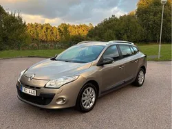 Brun Begagnad 2010 Renault Mégane GrandTour Kombi | 32 000 kr (Marknadspris)