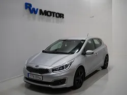 Grå Begagnad 2017 Kia Ceed Halvkombi | 109 700 kr (Marknadspris)