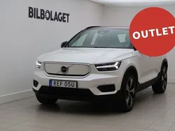 Vit Begagnad 2022 Volvo XC40 Core SUV | 309 500 kr
