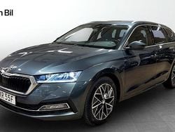 Grå (quartz grey metallic) Begagnad 2020 Skoda Octavia Style Kombi | 219 900 kr (Lite dyr)