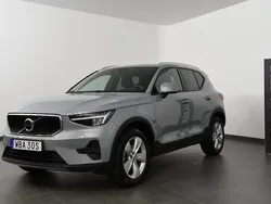 Grå Begagnad 2023 Volvo XC40 Core SUV | 319 800 kr (Bra pris)