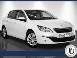 Vit Begagnad 2015 Peugeot 308 Active Halvkombi | 79 900 kr (Marknadspris)