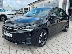 Svart Begagnad 2022 Opel Corsa-e Design Edition Halvkombi | 189 000 kr (Marknadspris)