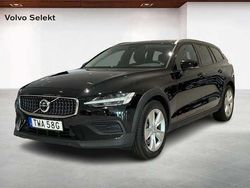 Begagnad 2024 Volvo V60 CC Kombi | 389 000 kr (Superpris)