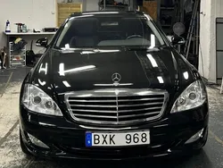 Svart Begagnad 2006 Mercedes S500L Sedan | 169 000 kr