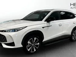 Vit Ny 2024 MG HS Luxury SUV | 499 990 kr (Dyr)