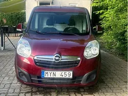Röd Begagnad 2012 Opel Combo S Minibuss | 47 000 kr (Marknadspris)