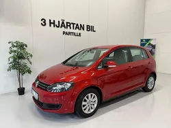 Mörkröd Begagnad 2010 VW Golf Plus Cross Minibuss | 99 900 kr (Marknadspris)