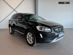 Svart Begagnad 2016 Volvo XC60 Summum SUV | 174 900 kr (Marknadspris)