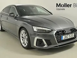 Daytonagrå pärleffekt Begagnad 2024 Audi A5 Sportback S-Line Halvkombi | 499 900 kr (Marknadspris)