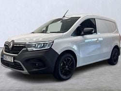 Vit Begagnad 2022 Renault Kangoo Minibuss | 179 900 kr (Marknadspris)