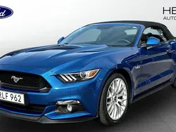 Blå (blue) Begagnad 2017 Ford Mustang GT Cab | 458 900 kr (Marknadspris)