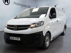 Vit Begagnad 2023 Opel Vivaro Business Van | 312 375 kr (Marknadspris)