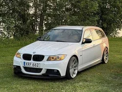 Vit Begagnad 2010 BMW 320 Comfort Edition Kombi | 119 000 kr