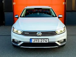 Vit Begagnad 2016 VW Passat Alltrack Kombi | 169 900 kr (Lite dyr)