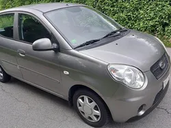 Grå Begagnad 2010 Kia Picanto 4 Halvkombi | 37 900 kr (Marknadspris)