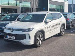 Vit (pure white) Begagnad 2025 VW Tayron Life SUV | 479 900 kr